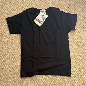 NWT Vintage Fruit of the Loom Deadstock Black Short Sleeve Tee with Pocket